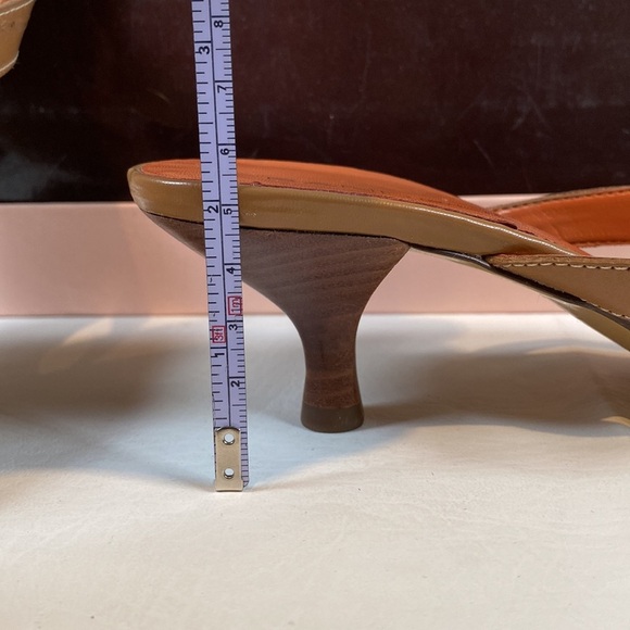 Woman’s 6 Bandolino heel sandal - Picture 3 of 6